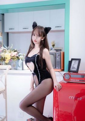 办公室ol丝袜中文字幕痴女