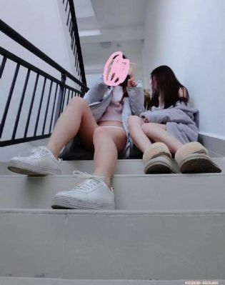桃子视频在线免费观看
