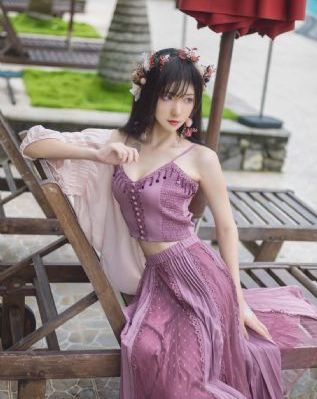 女教师在办公室被躁在线观看av